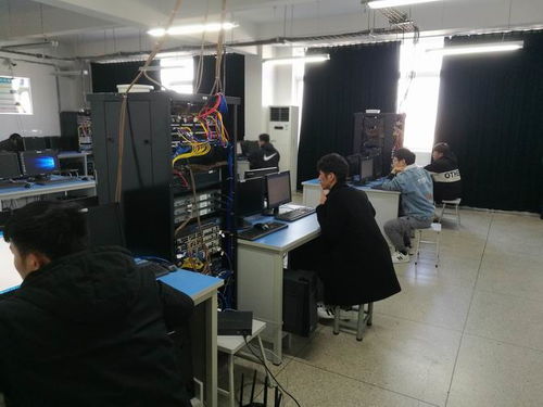 依托產業學院，華為認證再結碩果——計算機工程學院24名學生通過華為專業認證